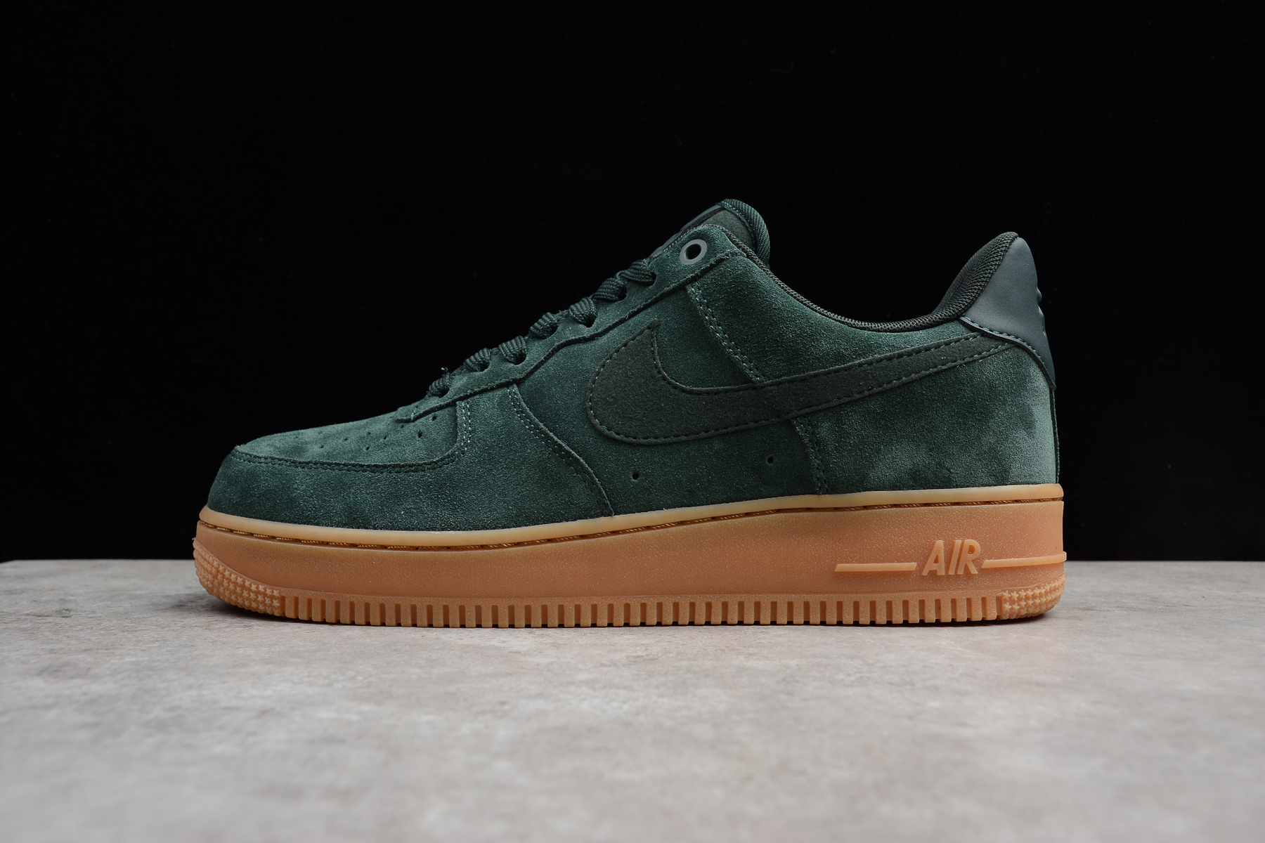 air force one 07 suede