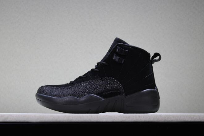 jordan black basketball shoes