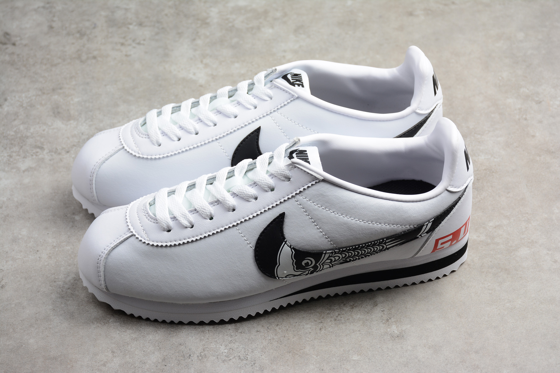 Men's Nike Classic Cortez Leather White/Black 807471-460