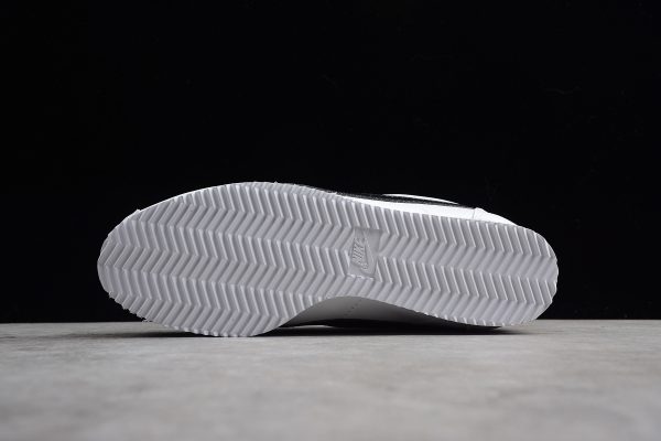 Nike Classic Cortez Premium White Black 807480-008
